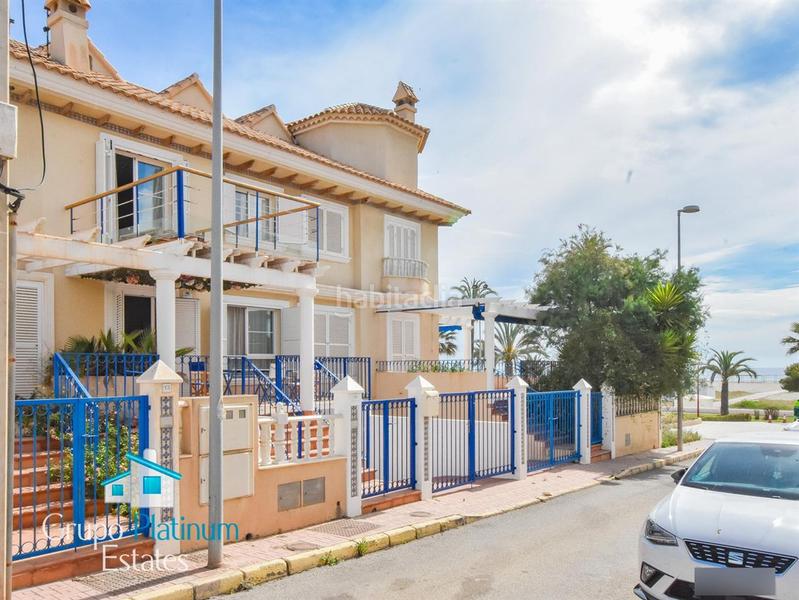 Foto 2706b202-fb04-4803-b1a7-c1dc3e31bc2c. Maison jumelée avec parking dans Las Marinas - Pueblo Laguna Vera