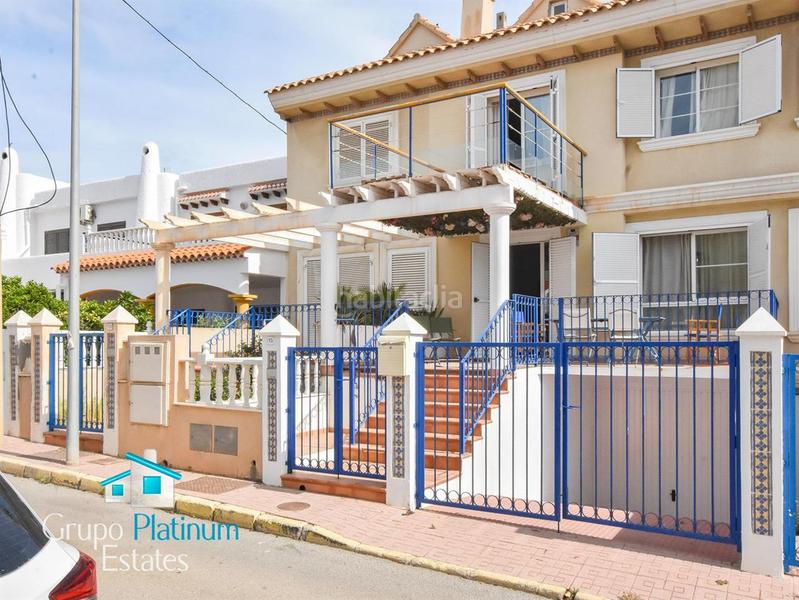 Foto b8326c85-8210-4f5c-b130-b23c503537cd. Towny house with parking in Las Marinas - Pueblo Laguna Vera