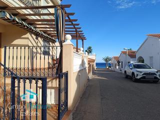 Casa aparellada a Villaricos
