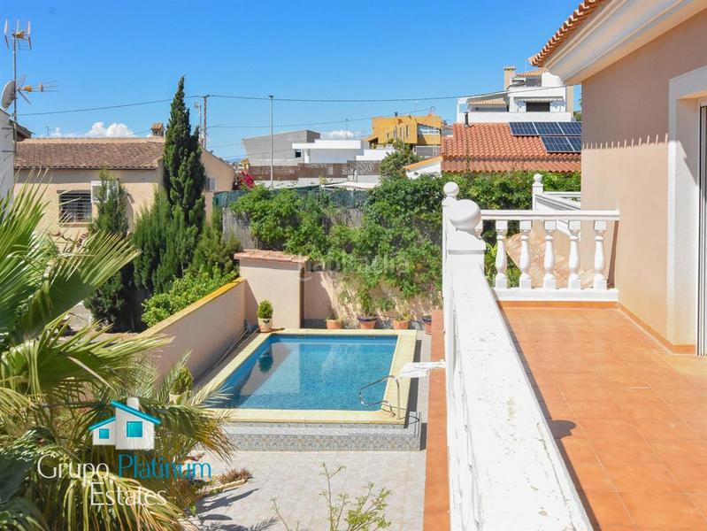 Foto 4bcb6b22-3f7c-438c-9c69-2e670bf38ca1. Chalet with parking pool in Calabardina Águilas