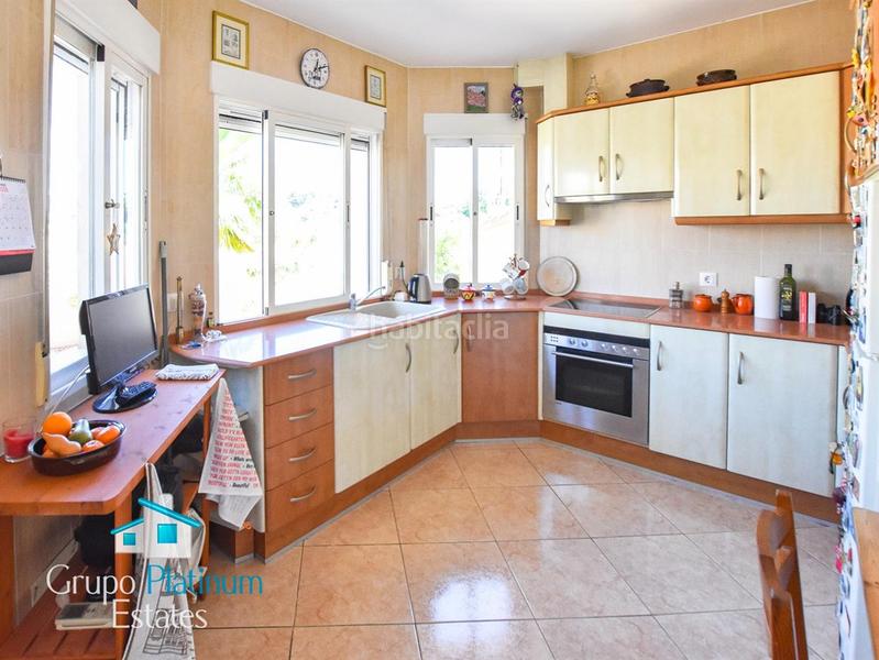 Foto 879537bc-ee08-409d-b717-e91af2e8036c. Chalet with parking pool in Calabardina Águilas