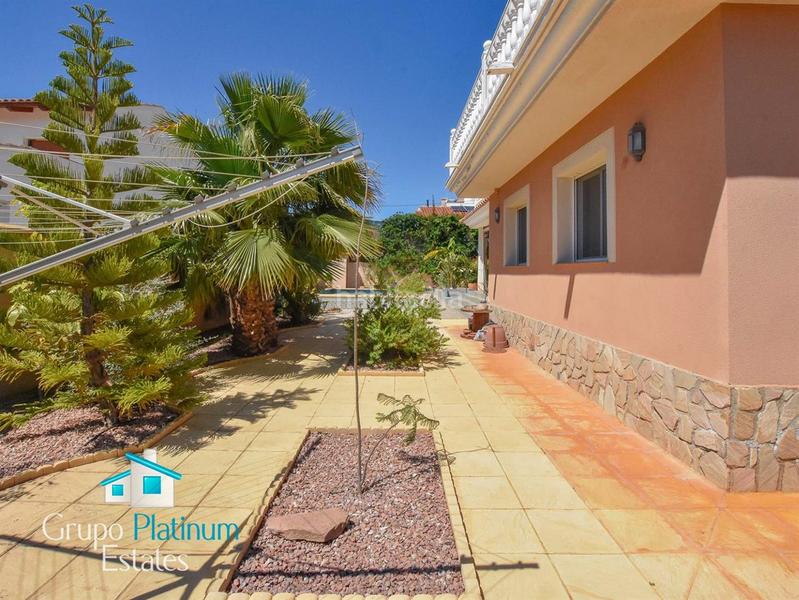 Foto 94d8af99-2daf-4714-aab1-43c7f9b788e0. Chalet con parcheggio piscina in Calabardina Águilas