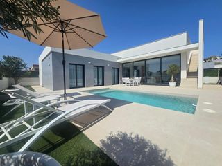 Chalet en San Juan de los Terreros