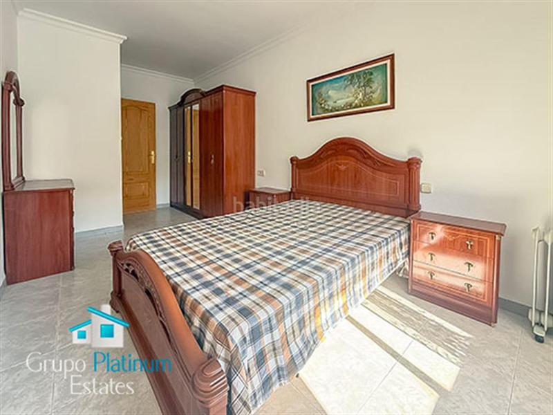 Foto 3befeef8-018e-40cf-a21a-30a483907ff9. Casa adosada en Taberno