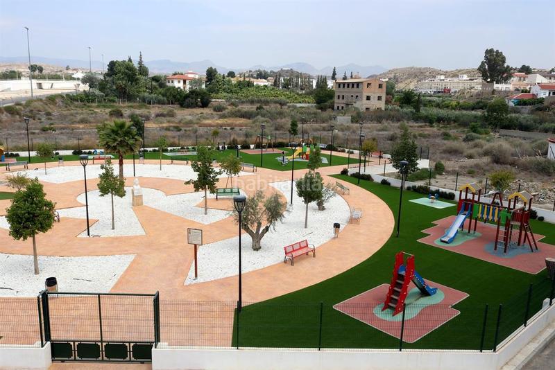 Foto 356f3d0e-21cd-44ba-bd77-0f709a03db53. Casa adossada amb aparcament a Albox