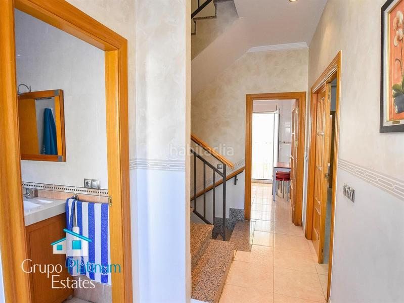 Foto c1834862-cf51-4ad1-b040-f05bc753a9c4. Casa adossada amb aparcament a Albox