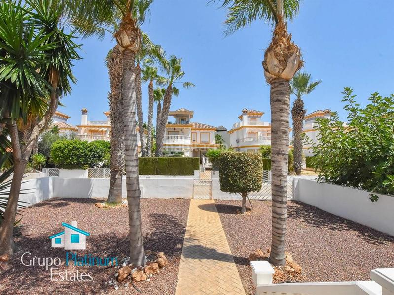 Foto ae52ff03-84f1-405f-8f74-81a56c794c87. Chalet en Cala Marqués Vera