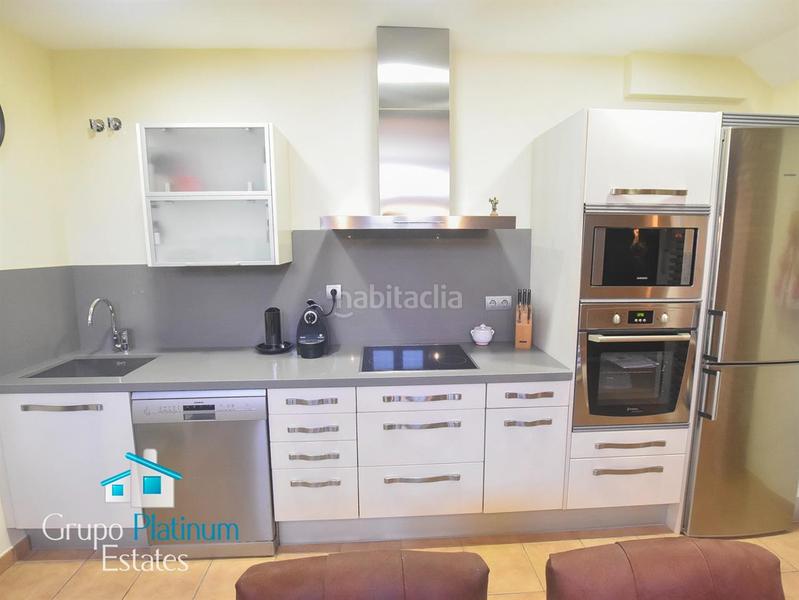 Foto b061ae57-25ed-4bde-986a-03bb0f975f70. Casa adosada en Cúllar