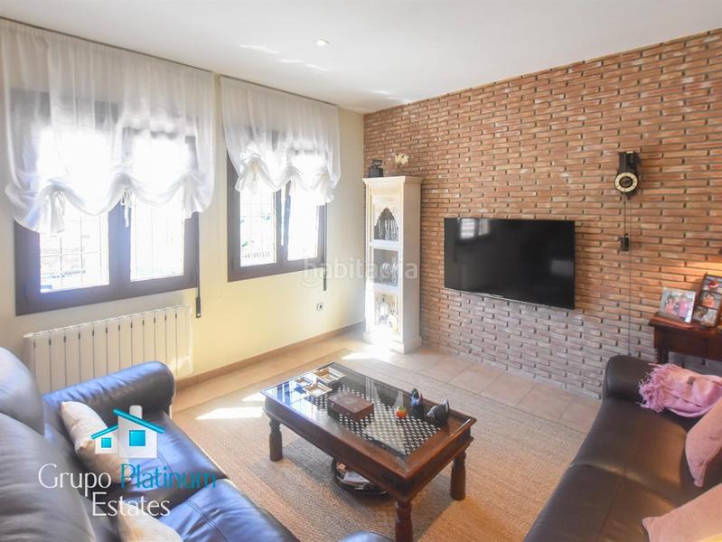 Foto e1e19566-50ff-4026-85a7-b771b68b78c4. Casa adosada en Cúllar