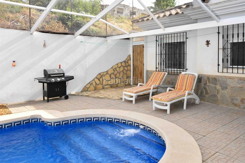 Foto d731d54e-9943-4b41-a50f-5fb56a92530e. Xalet amb piscina a Huércal - Overa