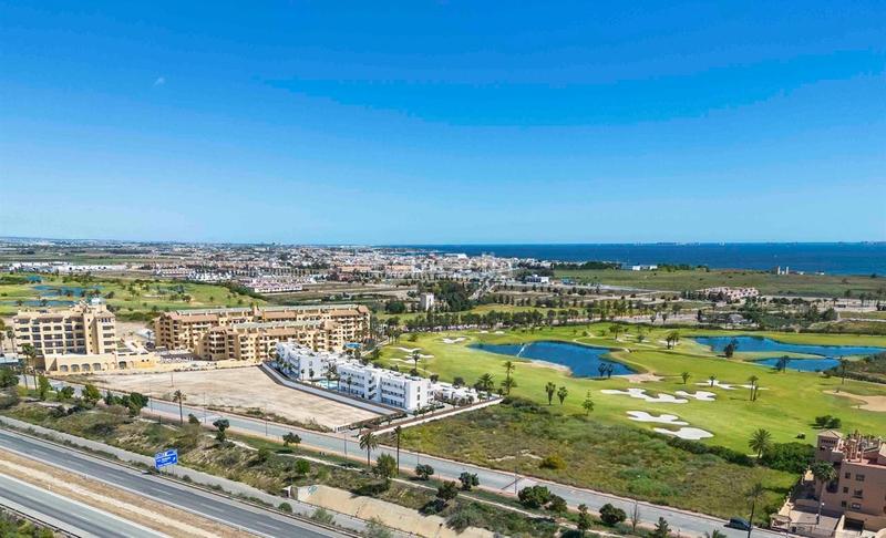 Foto 2ffc3f0c-01c1-4b30-8a50-75f93f5a0d19. Appartement avec parking piscine dans Las Lomas de Rame-Bahía Bella Alcázares (Los)