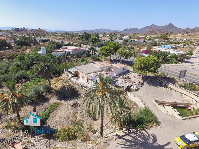 Foto 2690de6f-c105-4aa2-a16c-f580349a0c92. Chalet with parking in San Juan de los Terreros