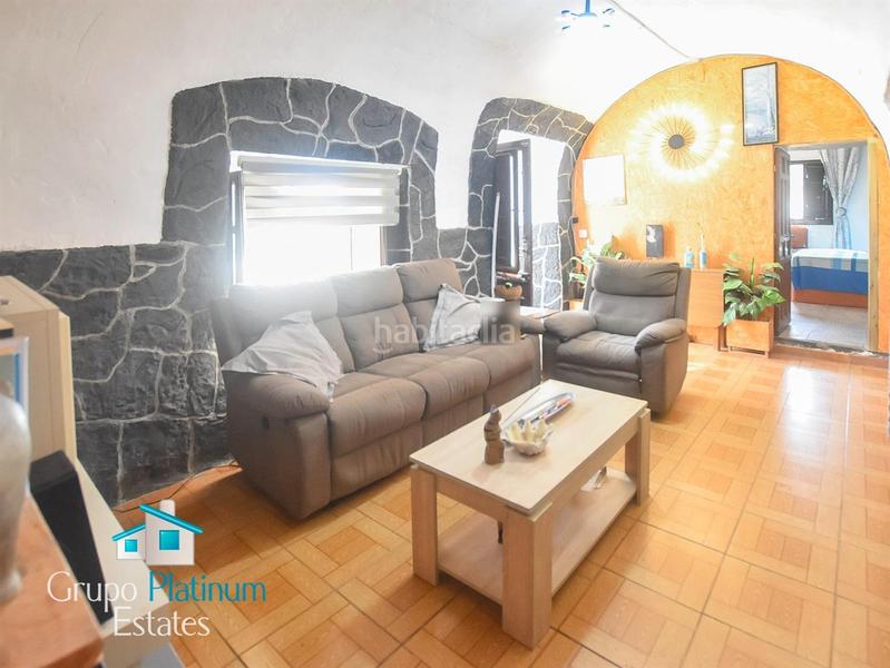 Foto ac987dcb-a962-4089-b762-ce846a3f3818. Chalet avec parking dans San Juan de los Terreros