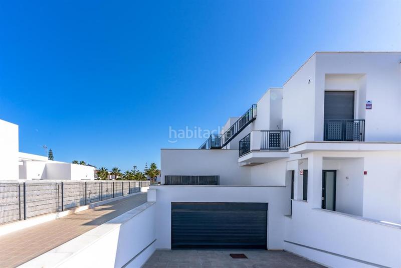 Foto 51c67ab9-0dbf-4d4d-b7d9-fe1806d677ed. Chalet avec parking piscine dans El Playazo Vera