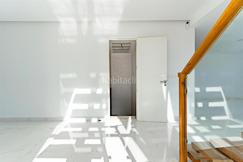 Foto 8f3023ff-5b6e-49fe-9abc-02763d6aa5f9. Chalet avec parking piscine dans El Playazo Vera