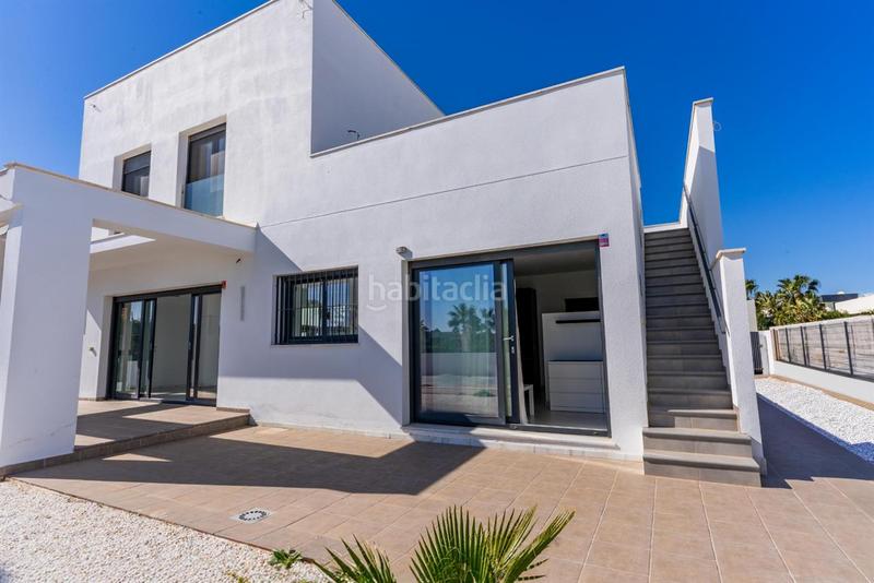 Foto b143fdf2-0ea6-464a-84d7-908a0442350f. Chalet avec parking piscine dans El Playazo Vera