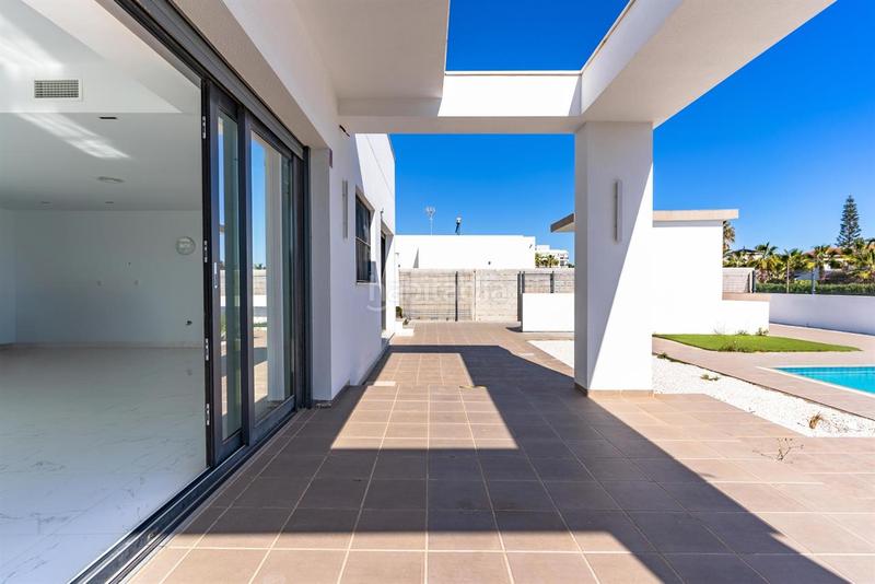 Foto b4359504-aab0-4dcc-bfdd-f43407a445fd. Chalet avec parking piscine dans El Playazo Vera