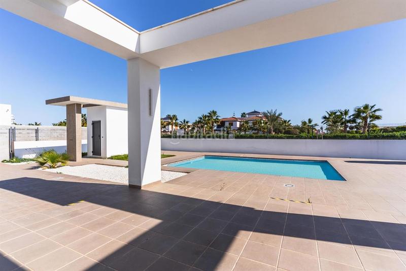 Foto b52451d9-20ae-412b-ada9-c404786c02d9. Chalet avec parking piscine dans El Playazo Vera