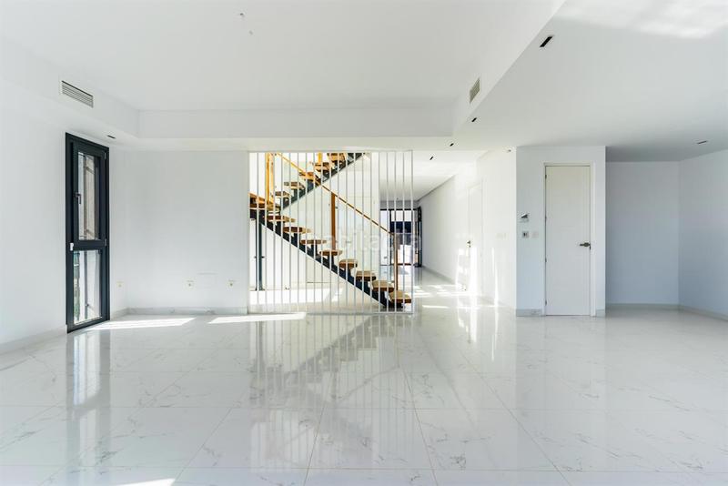 Foto b5fda322-7e48-4a3e-bde5-02df807c9fb6. Chalet avec parking piscine dans El Playazo Vera