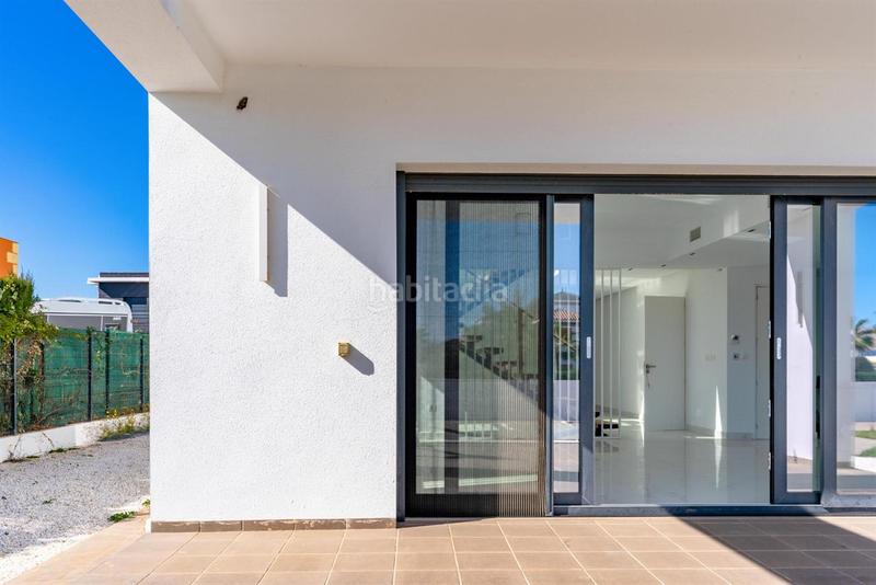 Foto 654e9e14-4b9d-41e7-9c56-f694378cbb40. Chalet en El Playazo Vera