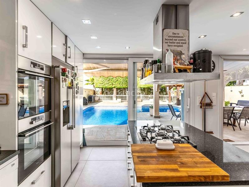 Foto bf54e77b-fa55-4733-ac47-389539d29966. Chalet with heating parking pool in Las Marinas Garrucha