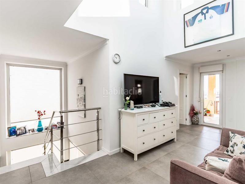 Foto c473d9d6-cb02-464e-bcbb-a64d274f4c00. Chalet avec chauffage parking piscine dans Las Marinas Garrucha