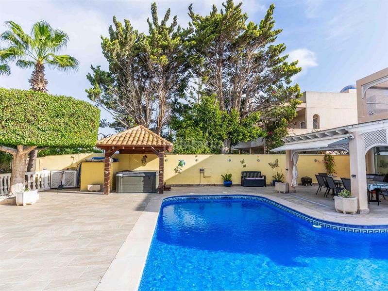 Foto 0efbb209-4daa-4b0e-bafe-460f4566c7fe. Chalet con riscaldamento parcheggio piscina in Las Marinas Garrucha