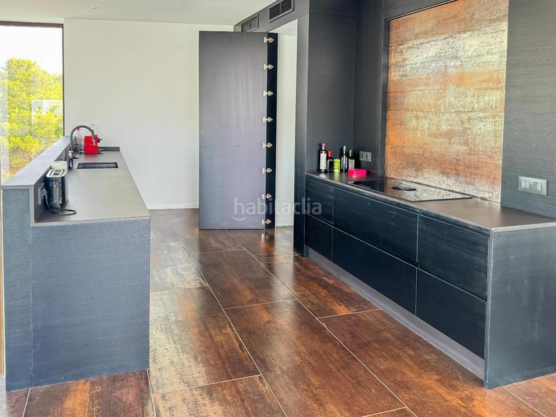 Foto 18fda211-e68d-4bc2-adf7-4100026cccf4. Chalet avec parking piscine dans puerto Vera Vera