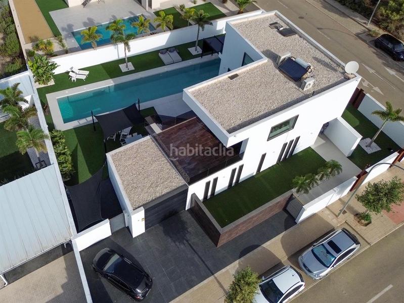 Foto aafa9331-2e65-4206-bd04-07d676bcaa75. Chalet avec parking piscine dans puerto Vera Vera