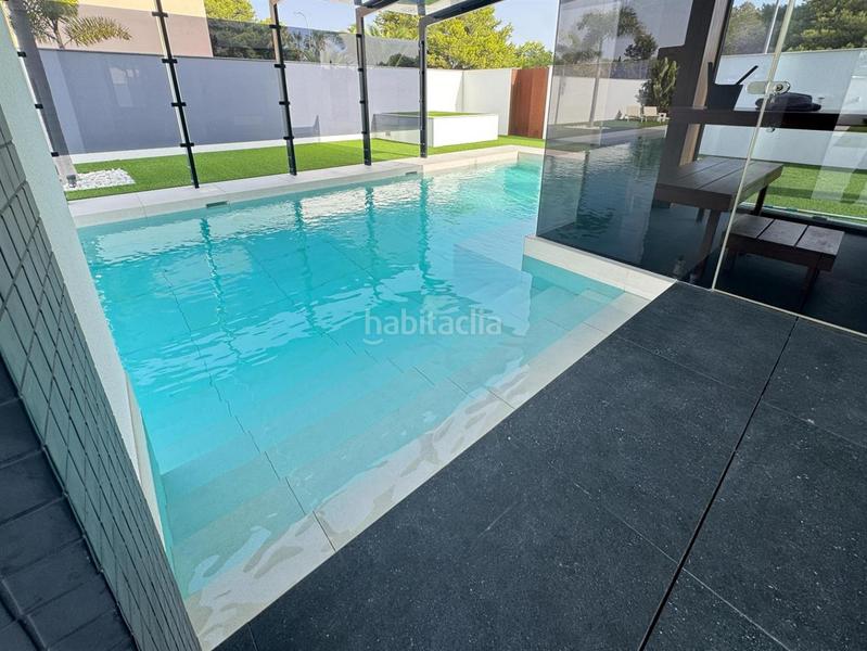 Foto beb33d22-22d8-4195-8efb-ff965f28b169. Chalet avec parking piscine dans puerto Vera Vera