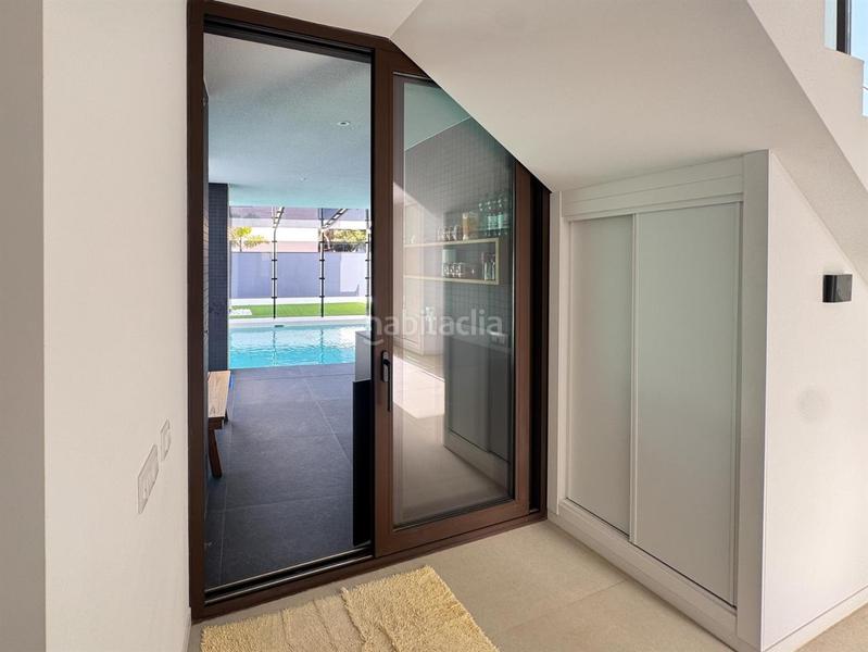 Foto 2702b7f5-54b6-4541-a42a-d5312bbc8885. Chalet en puerto Vera Vera