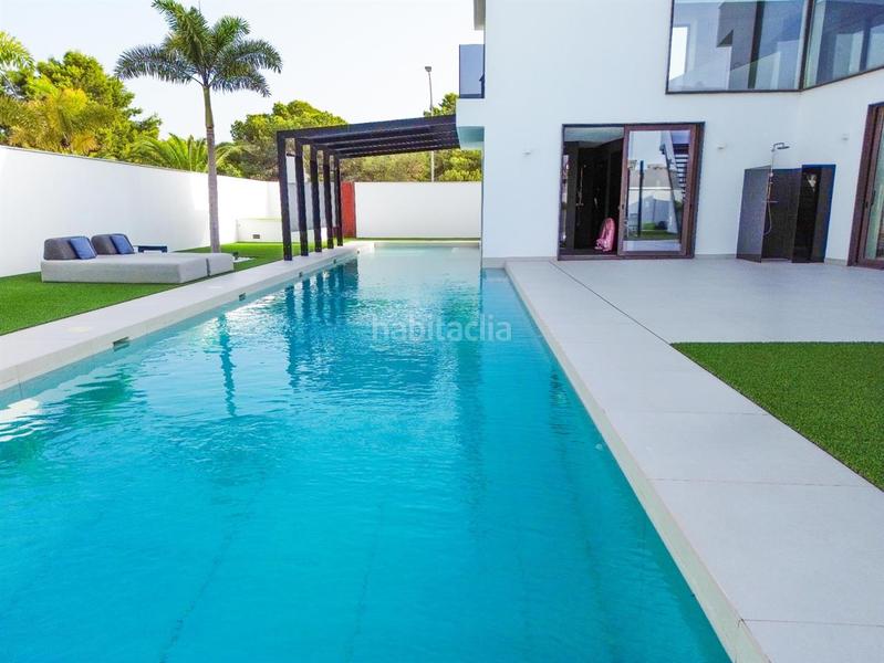 Foto 3fecfd55-3676-4e6e-ac0f-5661ce4e09ab. Chalet en puerto Vera Vera