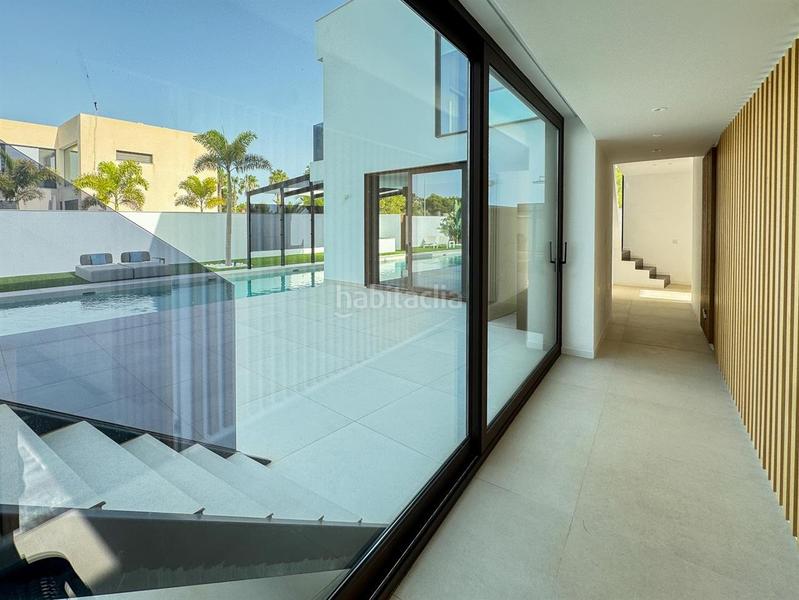 Foto 6699644b-1619-47ad-815c-29502805ee6f. Xalet amb aparcament piscina a puerto Vera Vera