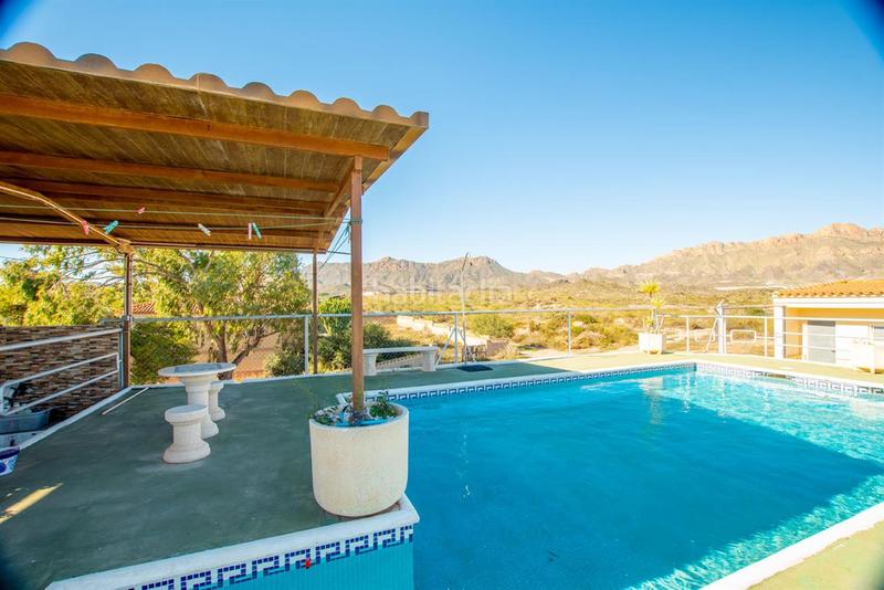 Foto 0d5efb1a-63cb-4c47-8dae-716b940f6cab. Chalet with parking pool in San Juan de los Terreros