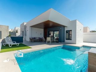 Chalet in San Juan de los Terreros