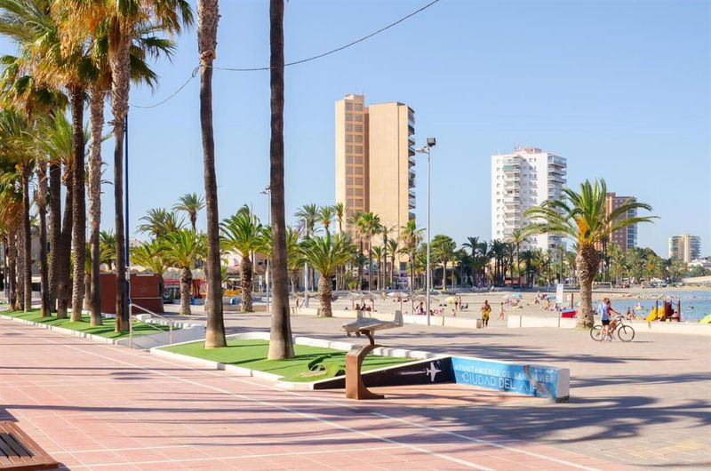 Foto 5e71be96-ec4e-447f-be24-38f8dd542c88. Apartament amb aparcament piscina a San Javier San Javier