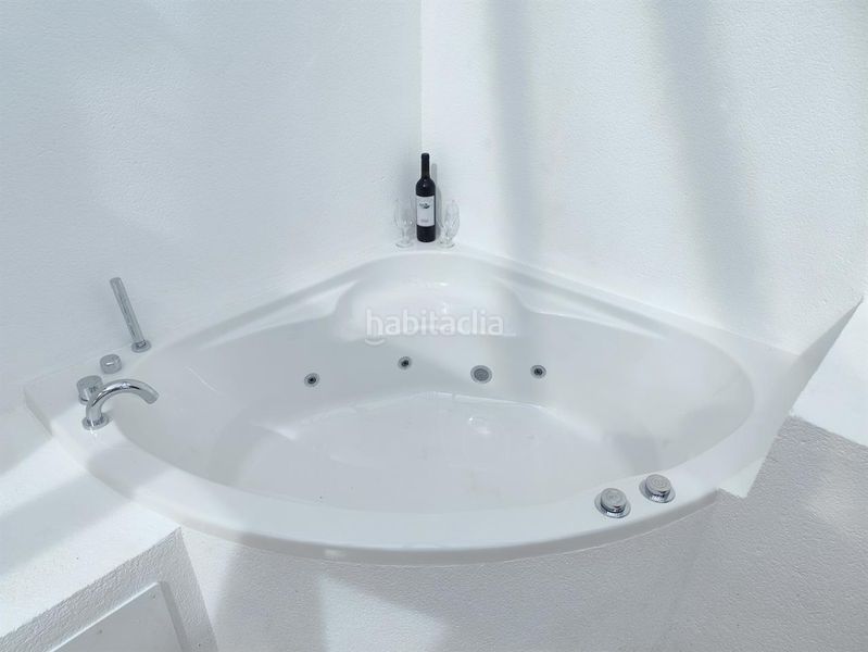 Foto 4998f408-05bf-4440-a9df-a8b24e51cdbc. Apartament amb aparcament piscina a Puerto Rey Vera