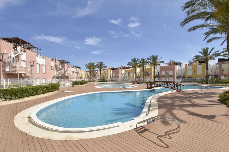 Foto 9700f86b-5bf2-4d74-bc7a-a6715201f3d9. Apartamento en Las Marinas - Pueblo Laguna Vera