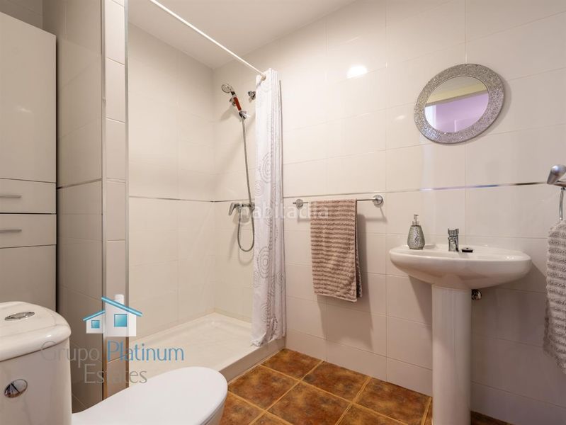 Foto d3fdf200-2f9e-4fc0-823f-d9f4238cc2d3. Apartament amb piscina a Las Marinas - Pueblo Laguna Vera