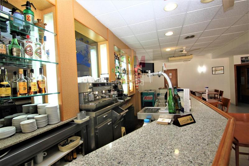 Foto 8774572a-bdd8-4045-9f87-e89c5f8503fa. Locale commerciale in Avinguda Catalunya Palamós