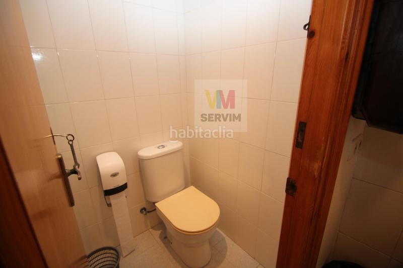 Foto a02340f0-522e-4a8f-a38d-cba5970caf16. Locale commerciale in Avinguda Catalunya Palamós