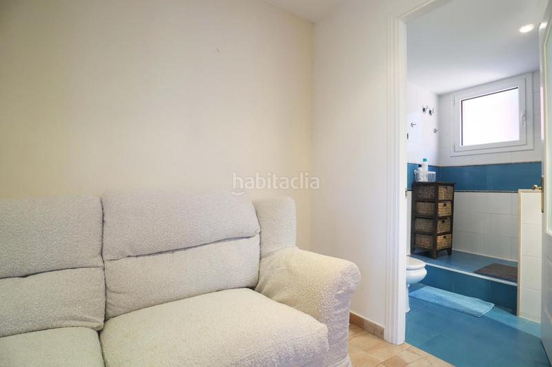 Foto aec0bd9b-2bc9-48b3-bac0-b02acafa9513. Chalet  familiar en zona tranquila, cerca del centro urbano. en Vall-llobrega