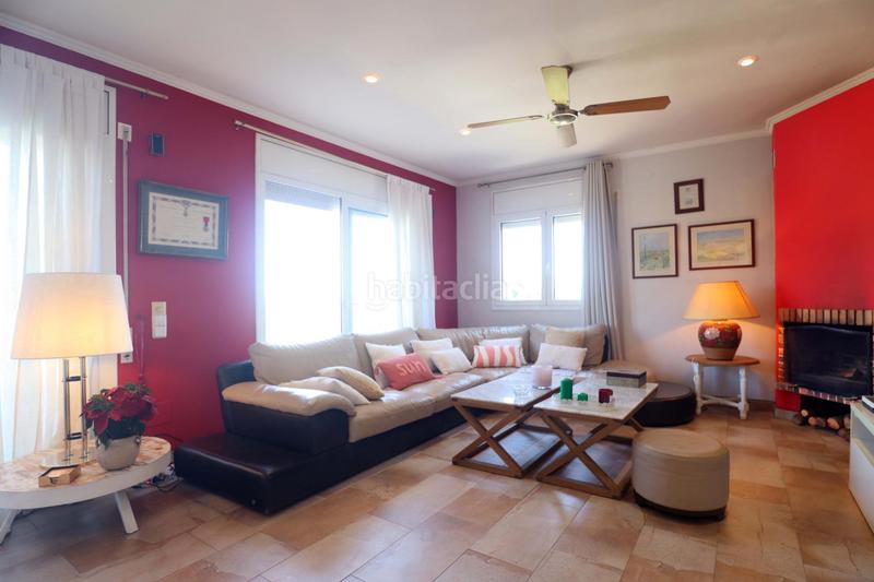 Foto bb1871f8-6501-4aa4-a734-03d5248b2487. Chalet  familiar en zona tranquila, cerca del centro urbano. en Vall-llobrega