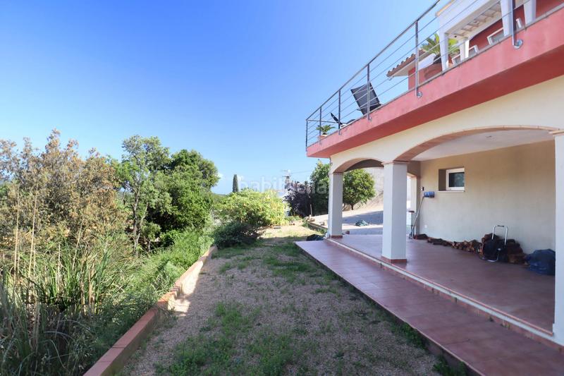 Foto f0ddc889-2998-492b-937e-3f61e756d14f. Chalet  familiar en zona tranquila, cerca del centro urbano. en Vall-llobrega