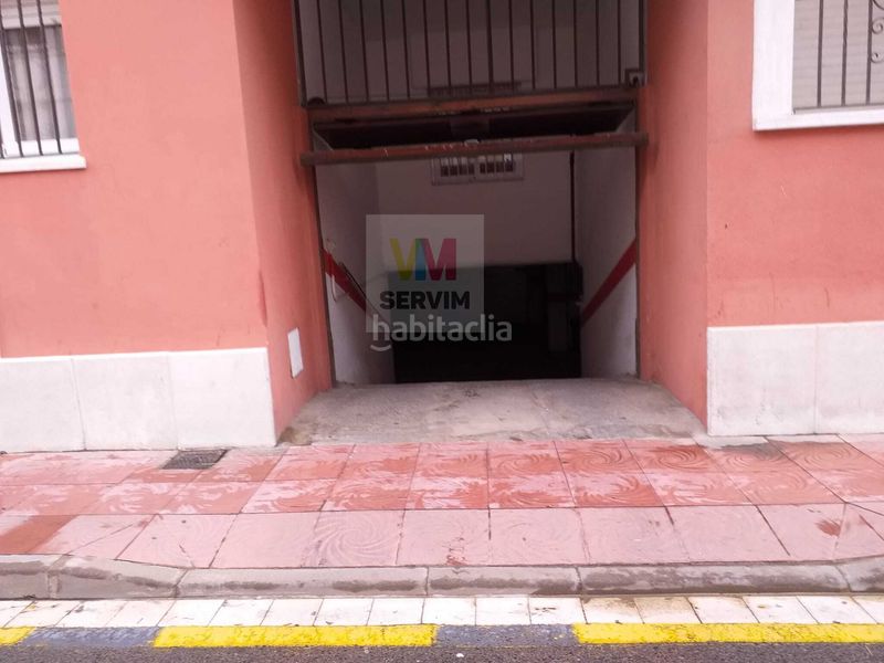 Foto a81b80b5-0df8-4724-952d-f7adb6df1051. Aparcament cotxe a de la font 2 a Avinguda Catalunya Palamós