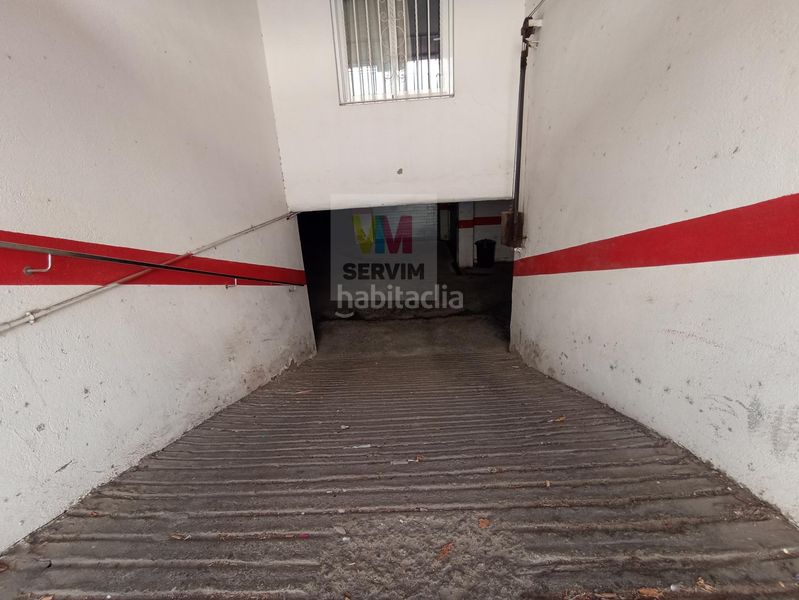 Foto f19e1add-b9f4-4579-99cc-7597b1be0152. Aparcament cotxe a de la font 2 a Avinguda Catalunya Palamós