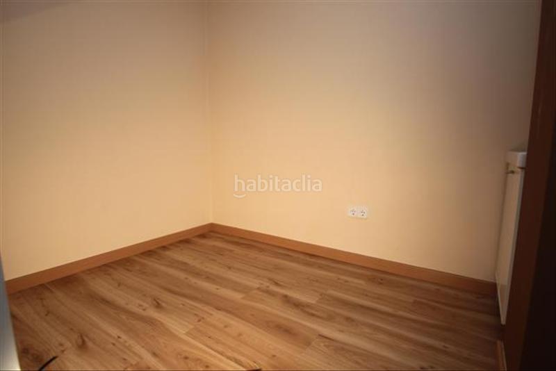 Foto 1fce95d0-5e87-4592-a33b-fe25b99a52f1. Local comercial negocio inversión en Avinguda Catalunya Palamós