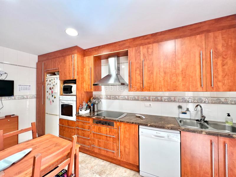 Foto b7b5bee8-9723-4c13-92e2-79e296c4f089. Semi detached house with heating parking in El Pedró Palamós