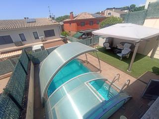 Casa adossada a Sant Joan - Vilarromà. Casa adosada con piscina privada en mas pareras