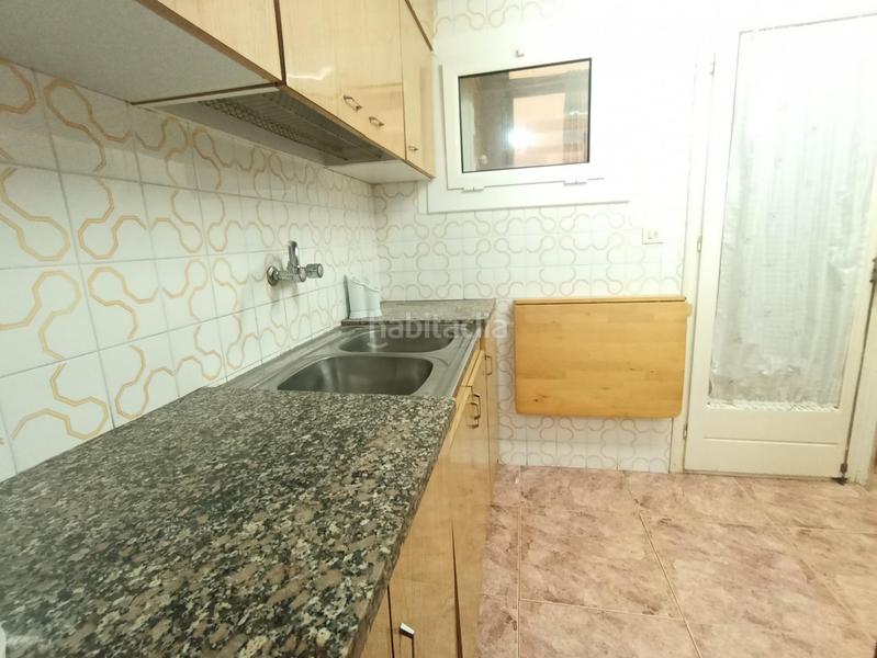 Foto d2f1bb63-29c0-497c-a02c-704eab53e0af. Apartament amb calefacció aparcament a Centre Palamós